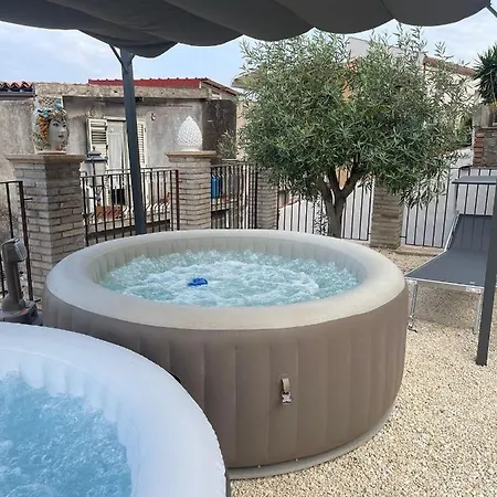 Bed And Relax-il Maniero Bed & Breakfast *