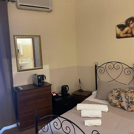 Bed And Relax-il Maniero Bed & Breakfast