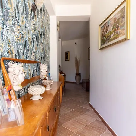 Bed And Relax-il Maniero فندق مبيت وإفطار