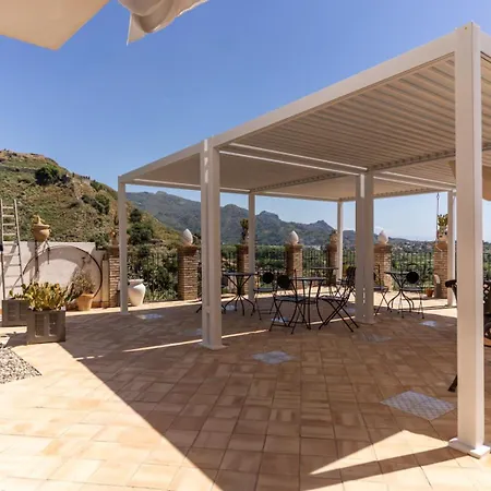 Bed And Relax-il Maniero كالاتابيانو